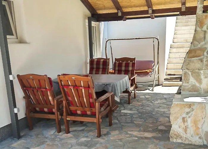 דירה 1 Bedroom Lovely In